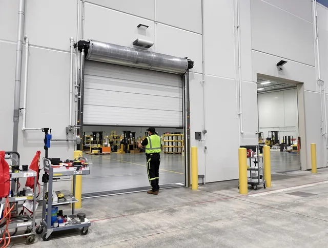 Commercial Repair service in Middleburg Heights, OH
